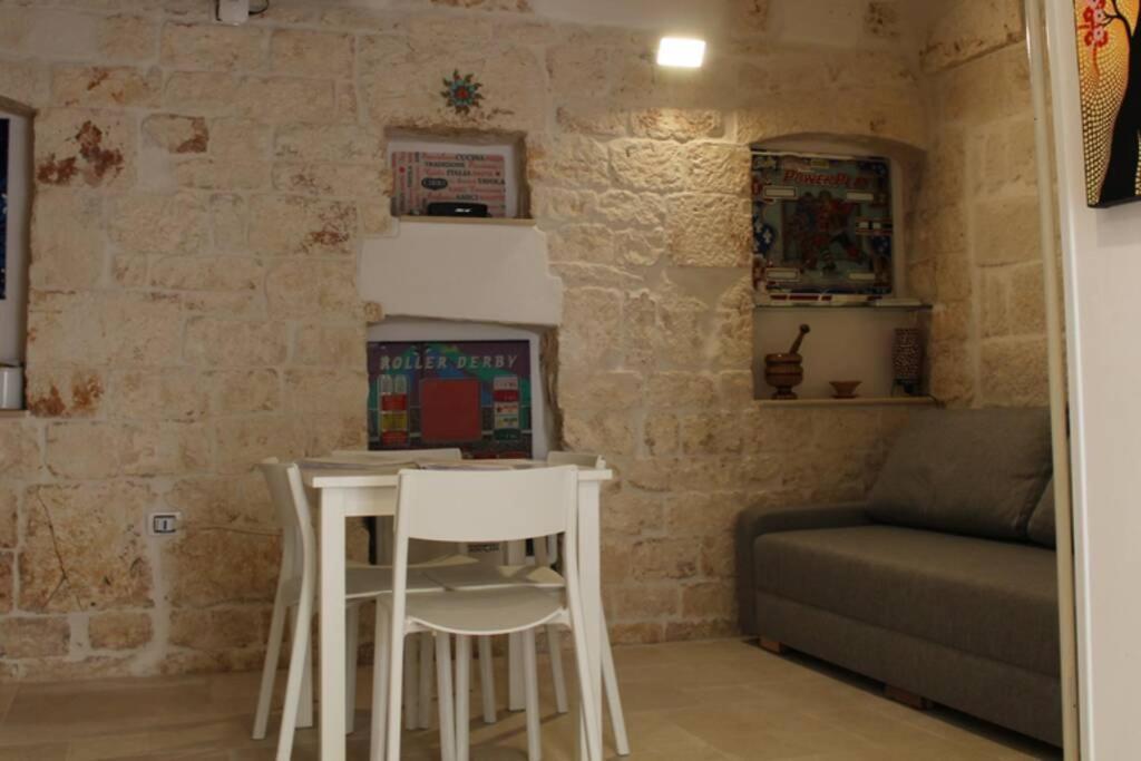 Casa Cleto Monolocale Grazioso Per Vacanze 奥斯图尼 外观 照片