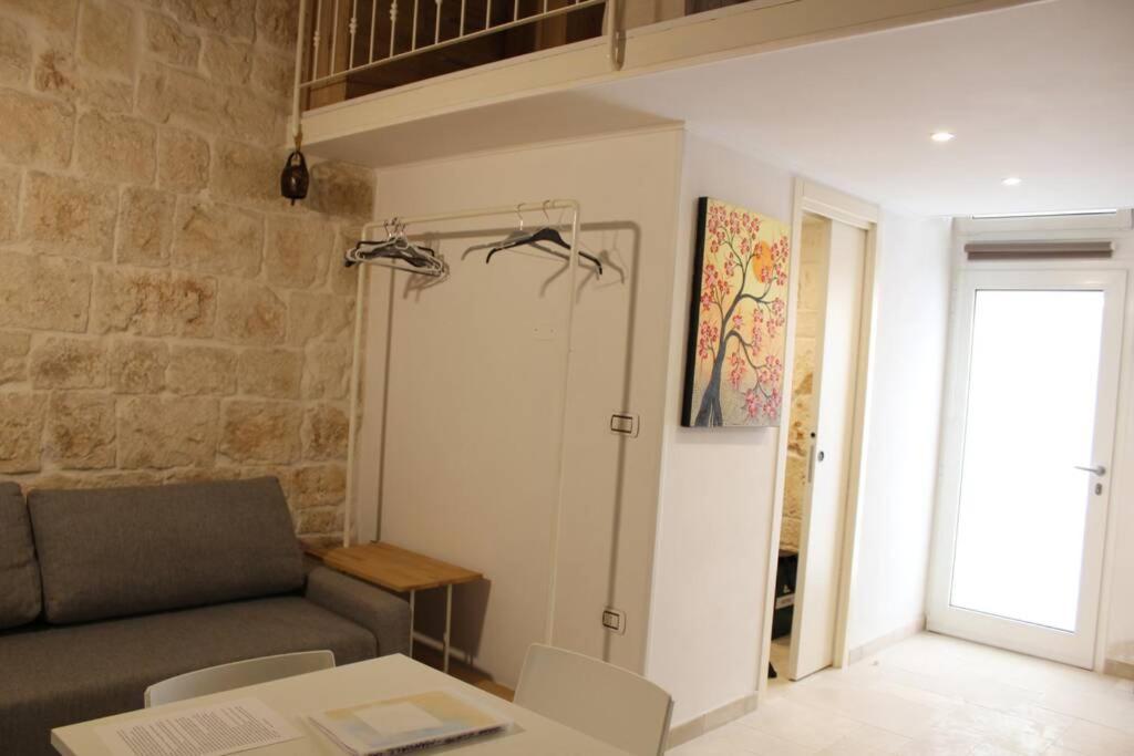 Casa Cleto Monolocale Grazioso Per Vacanze 奥斯图尼 外观 照片