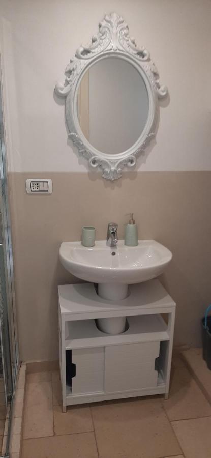Casa Cleto Monolocale Grazioso Per Vacanze 奥斯图尼 外观 照片